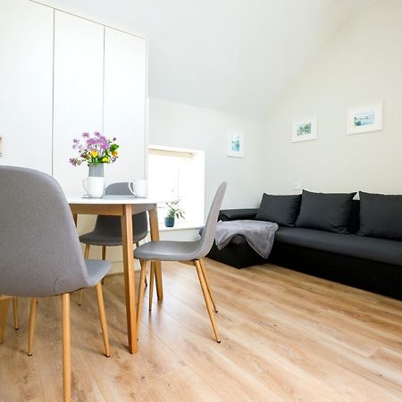 Sallins Loft Apartment Bagian luar foto